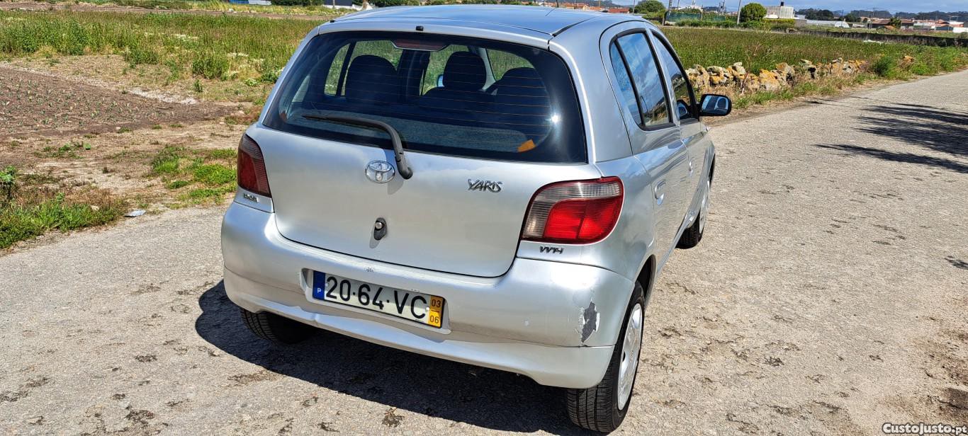 Toyota Yaris Sol 5P 1.0 (nacional apenas 155.000 km) — fotografia 9