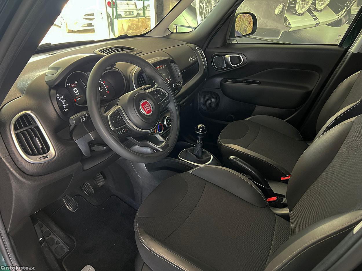 Fiat 500L 0.9 8V TwinAir City Cross S&S — fotografia 14