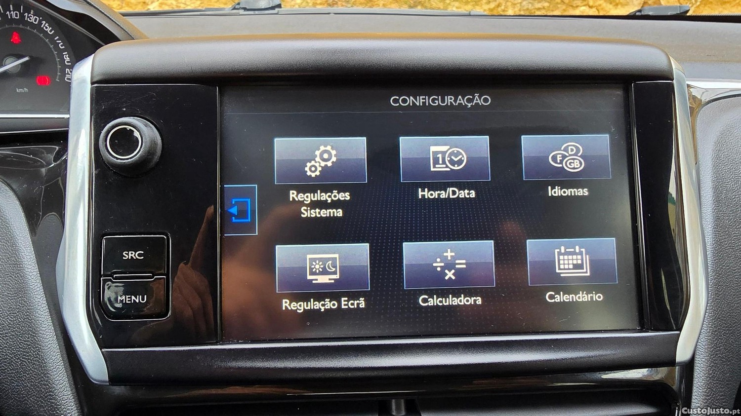 Peugeot 208 1.6 BlueHDi Allure — fotografia 7
