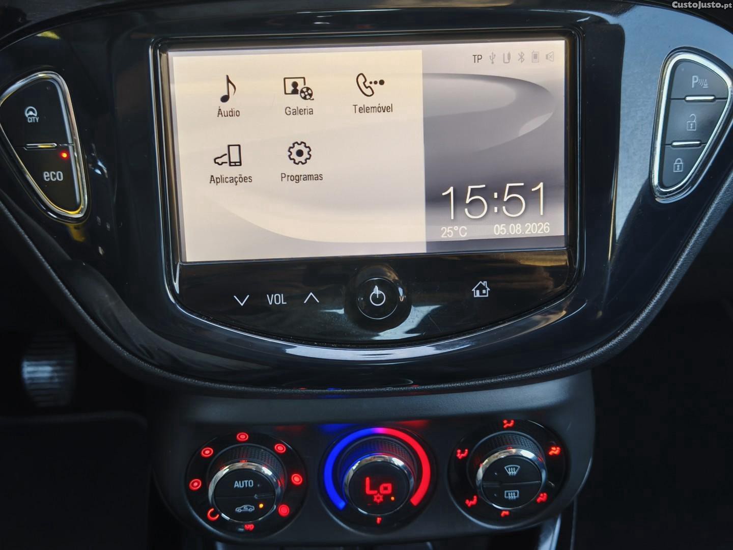 Opel Adam 1.2 Glam — fotografia 14