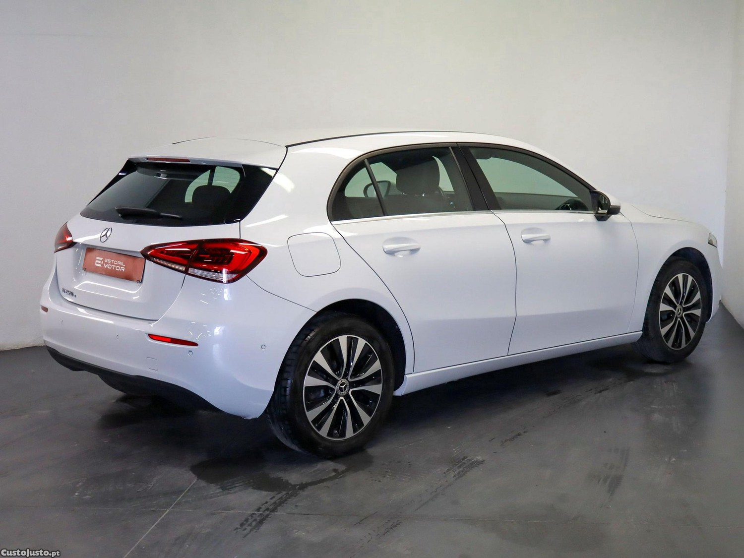 Mercedes-Benz A 250 e Style Plus — fotografia 18