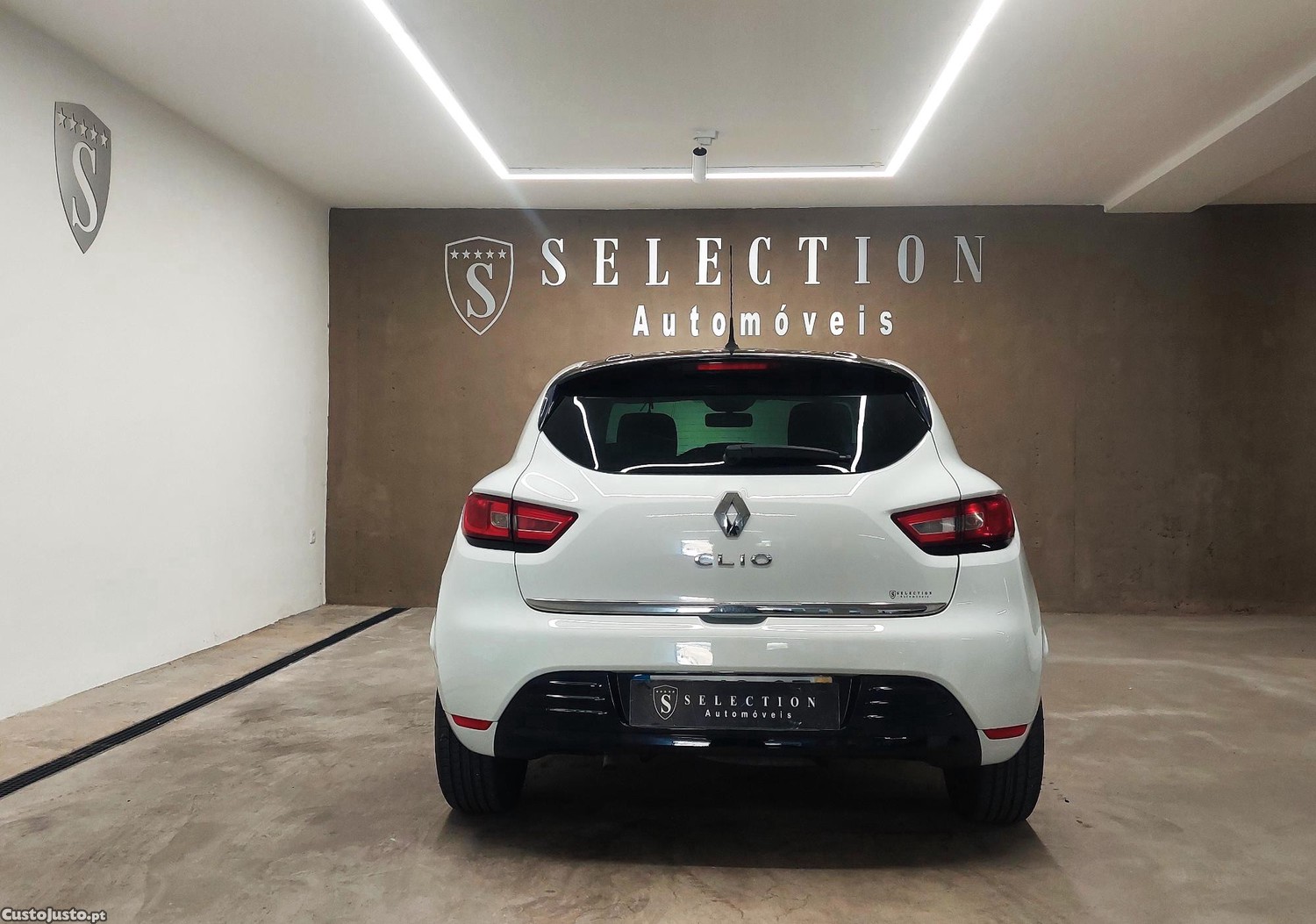 Renault Clio 1.5 DCI LIMITED — fotografia 4