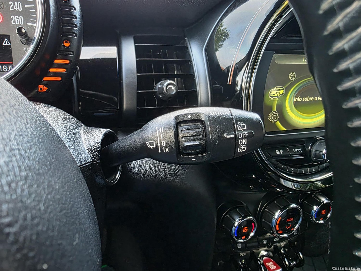 MINI Cooper 1.5 Seven Edition — fotografia 11
