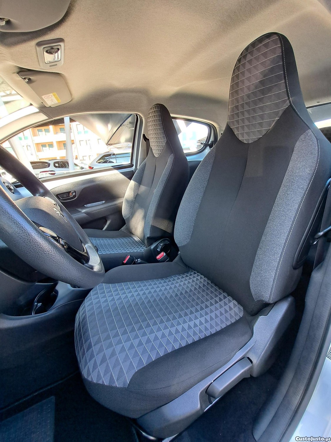 Peugeot 108 1.0 VTi Style — fotografia 17