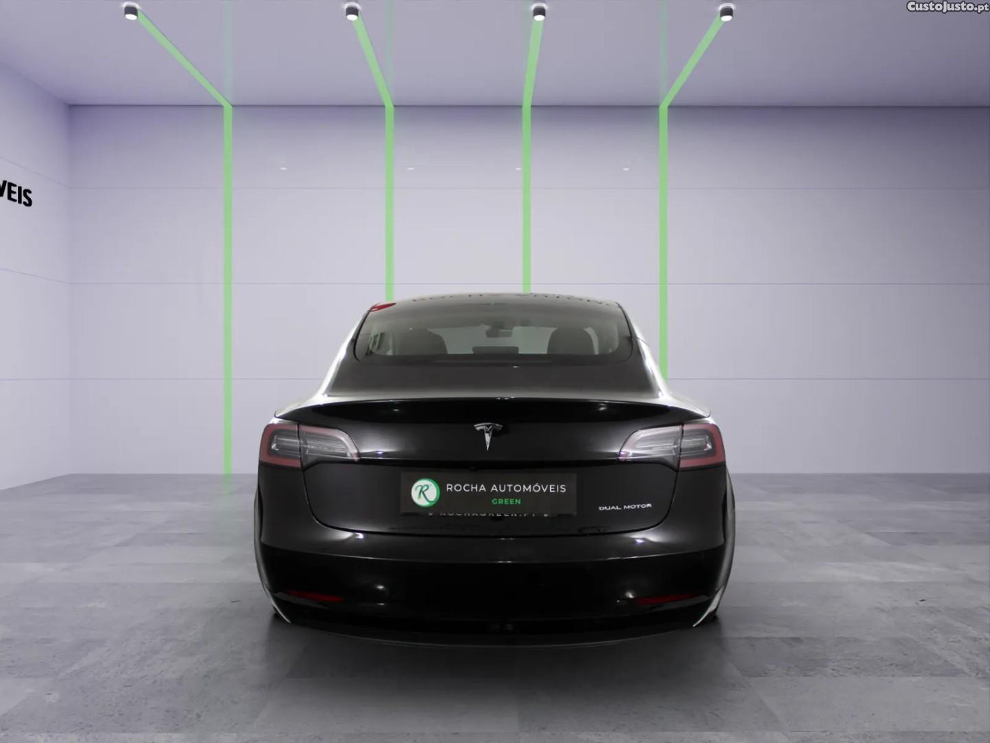 Tesla Model 3 Long Range AWD Dual Motor — fotografia 10