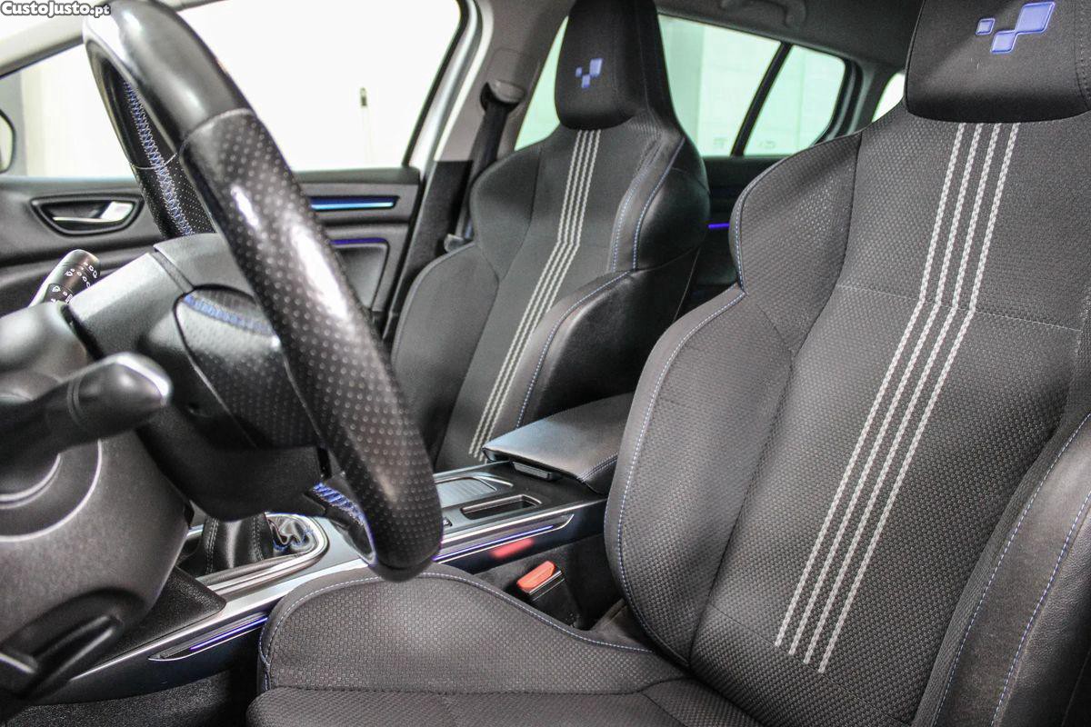 Renault Mégane Sport Tourer 1.5 Blue dCi GT Line — fotografia 17