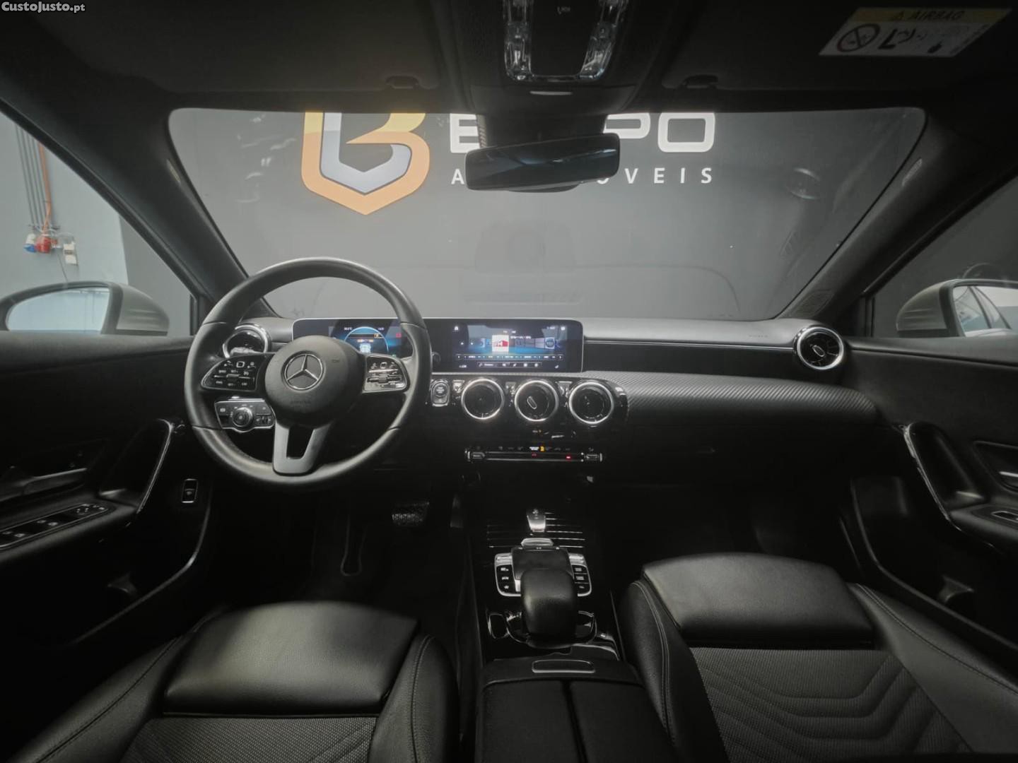 Mercedes-Benz A 180 d 7G-DCT Style — fotografia 6