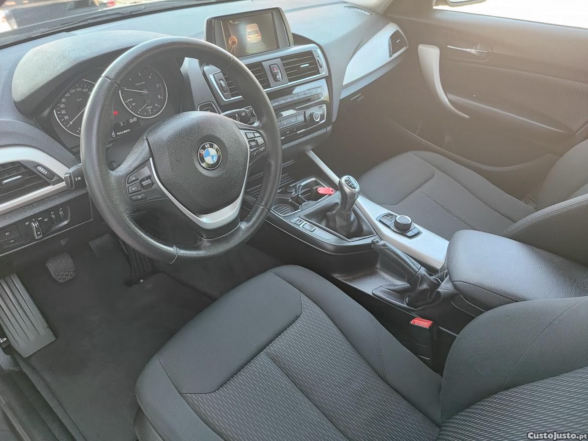 BMW 116 d ED Advantage — fotografia 7