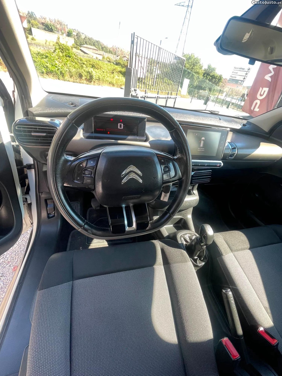 Citroën C4 Cactus 1.2 Nacional — fotografia 9