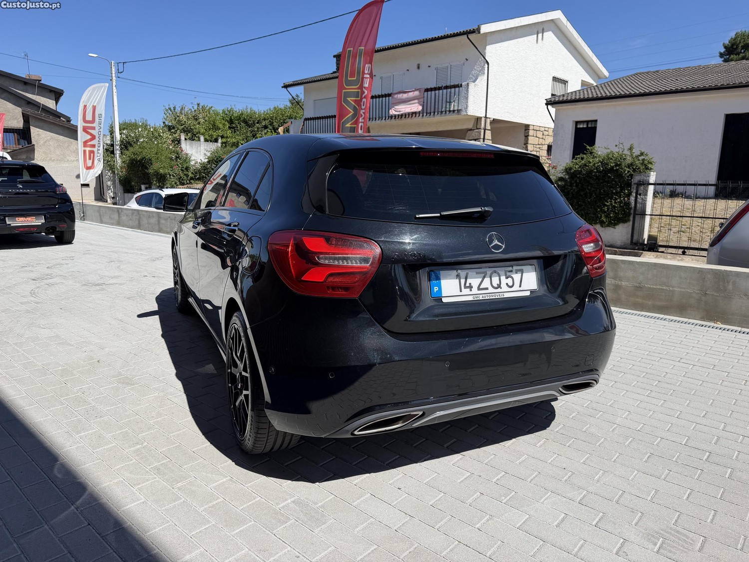 Mercedes-Benz A 180 Black edition — fotografia 5