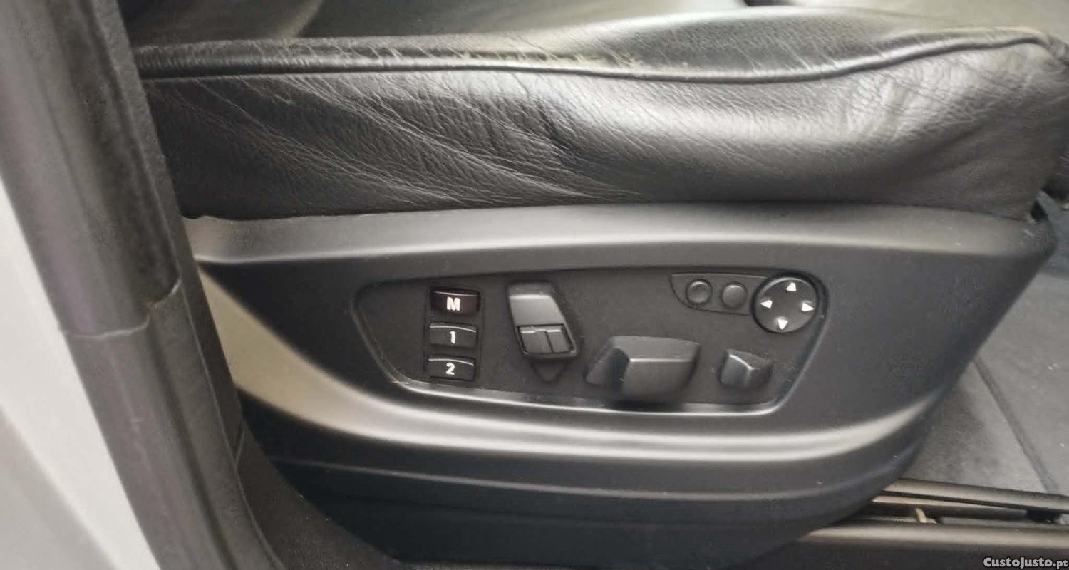 BMW X5 3.0 DIESEL 235 CV SUV CXª AUTOMATICA/SEQUENCIAL 7 LUGARES — fotografia 3