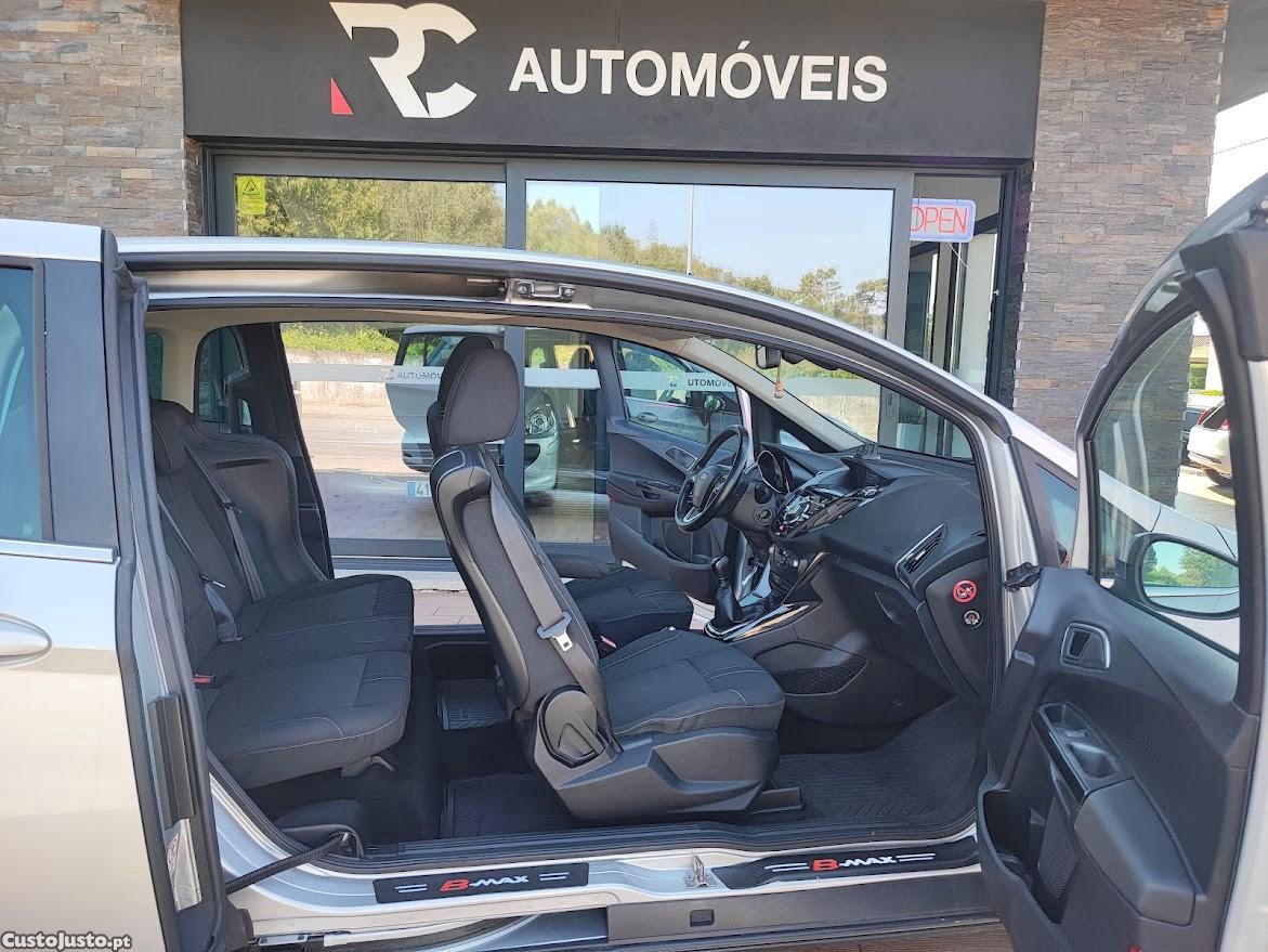 Ford B-Max Titanium 1.5 TDCi — fotografia 4