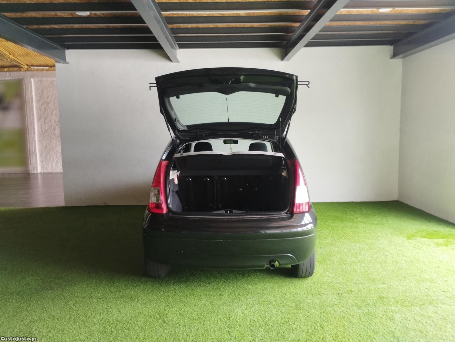 Citroën C3 1.4 HDi Attraction — fotografia 8