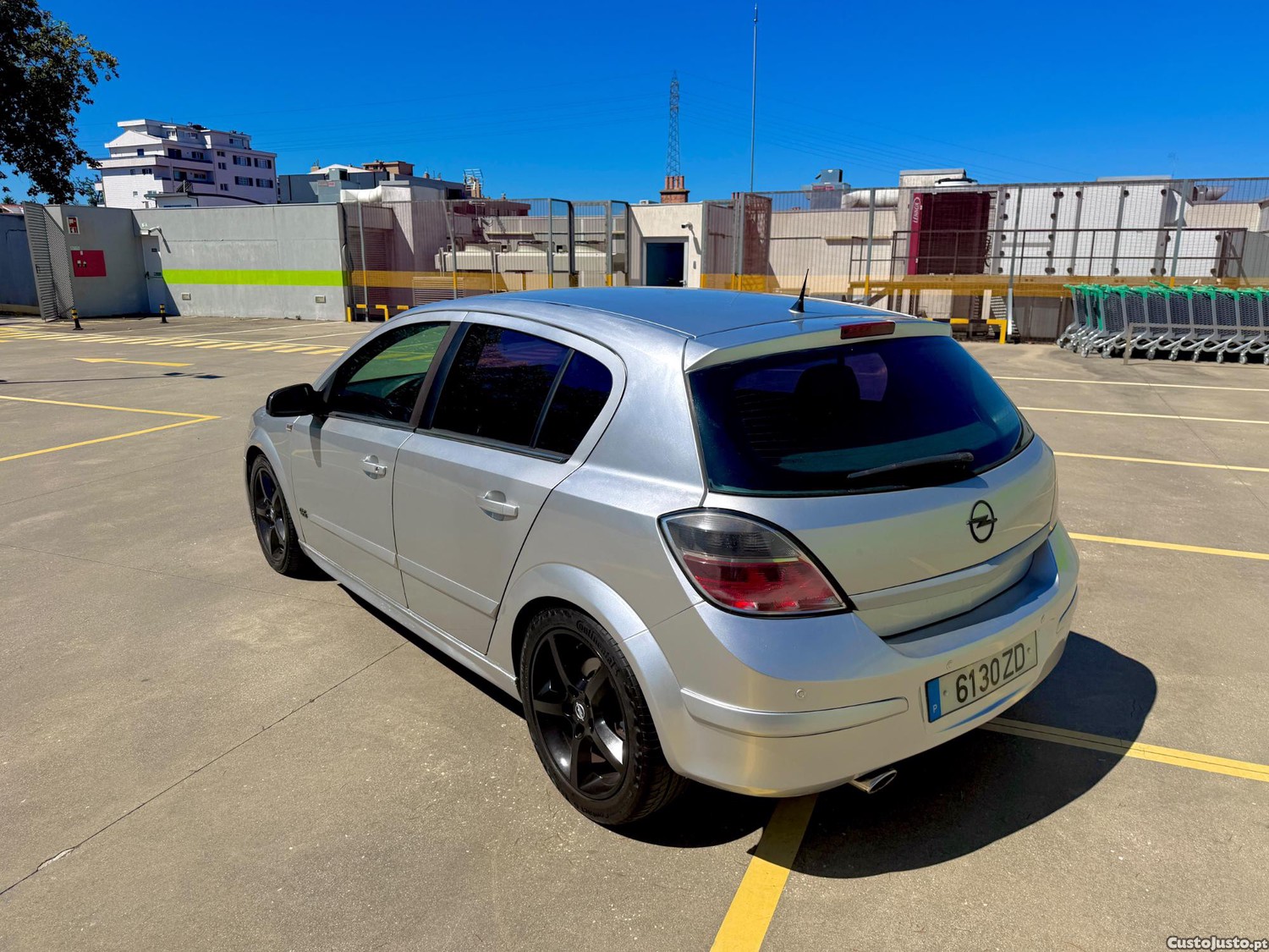 Opel Astra 2.0T OPC line — fotografia 6