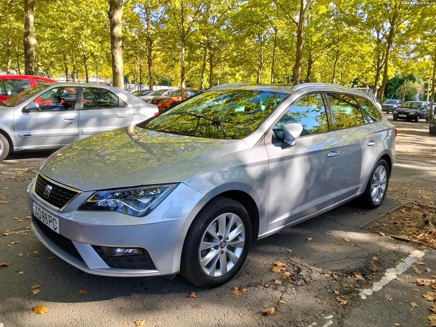SEAT Leon ST — fotografia 8