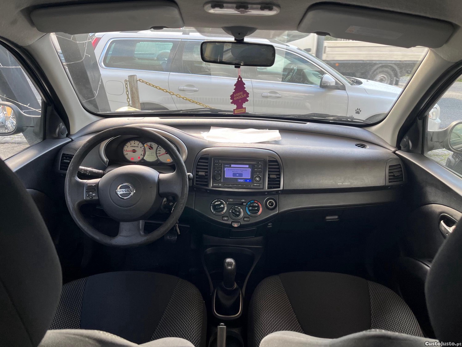 Nissan Micra 1.2 - 09 — photo 5