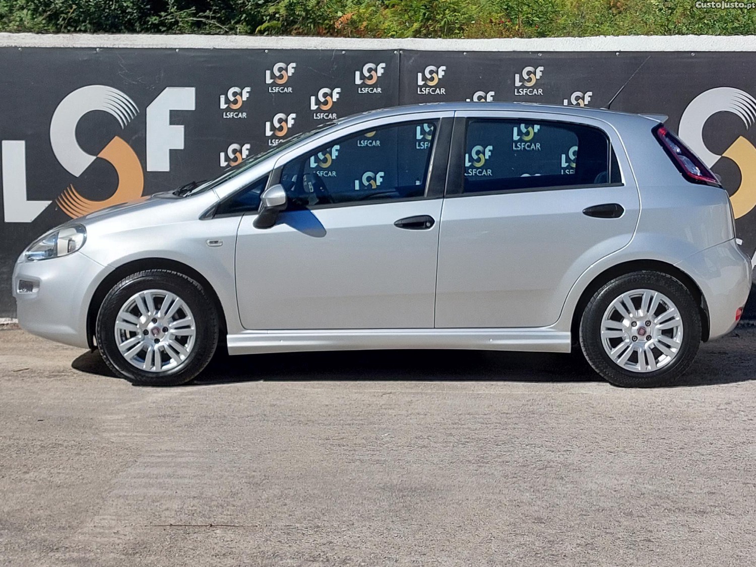 Fiat Punto 1.2 i 67cv, 5.p, a.c, estimado — fotografia 12