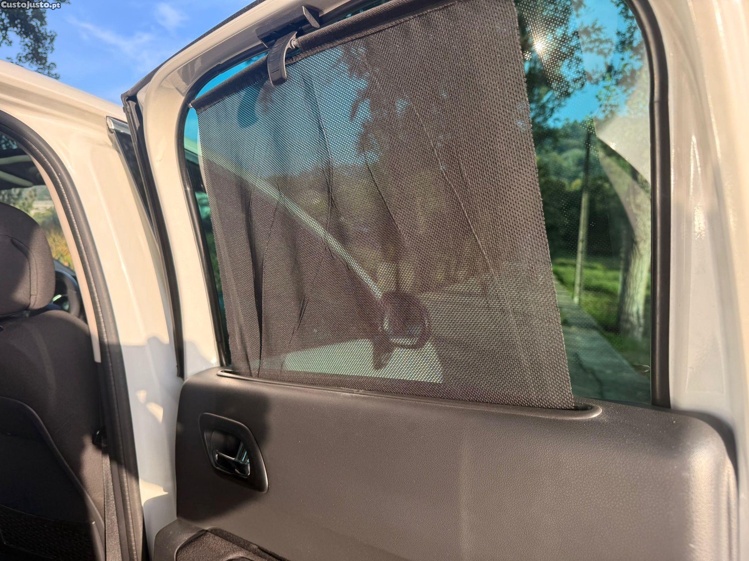 Peugeot 3008 1.6 HDi Executive — fotografia 3