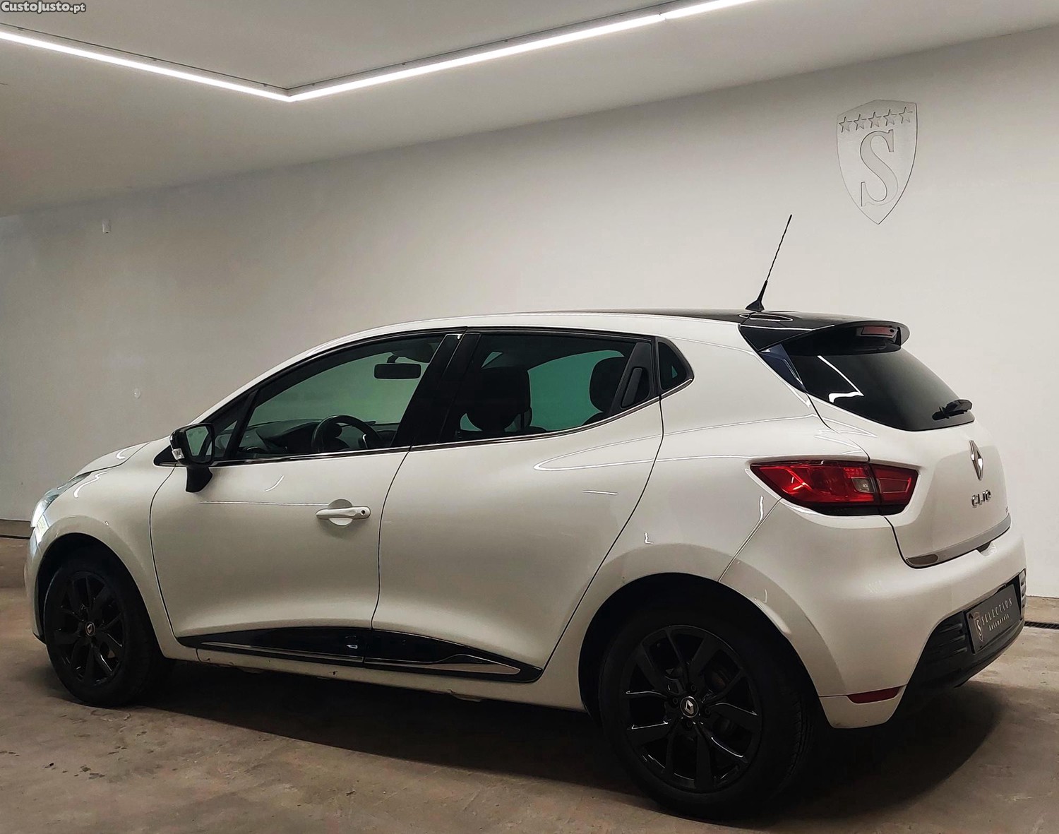 Renault Clio 1.5 DCI LIMITED — fotografia 6