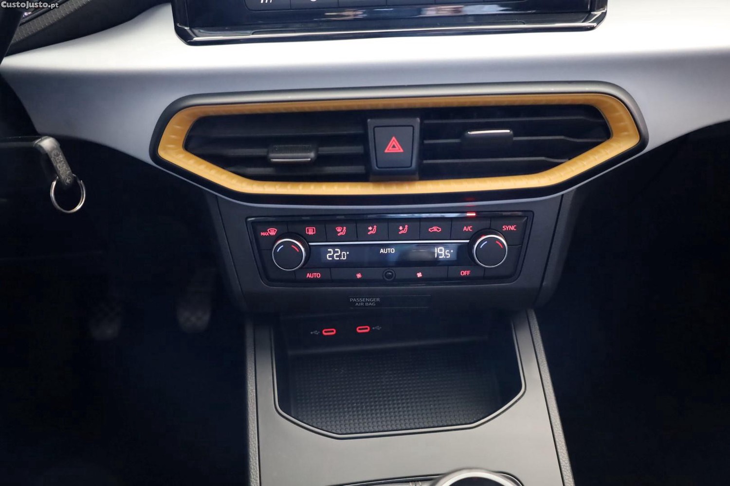 SEAT Ibiza 1.0 TSi Style — fotografia 11