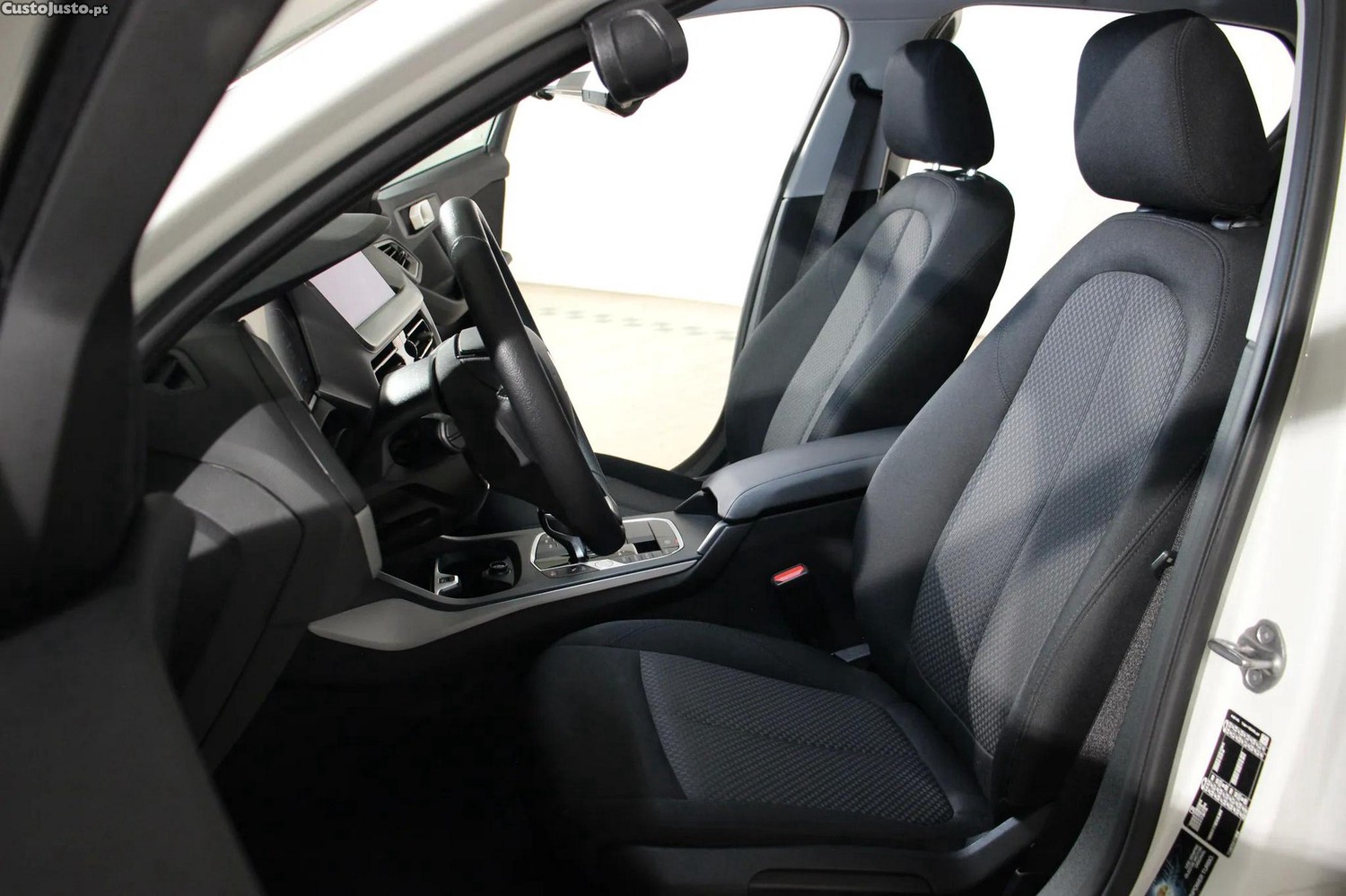 BMW 116 i — fotografia 13