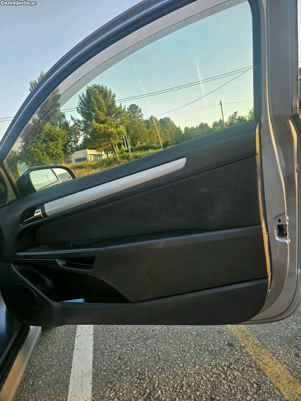 Opel Astra h gtc — fotografia 8