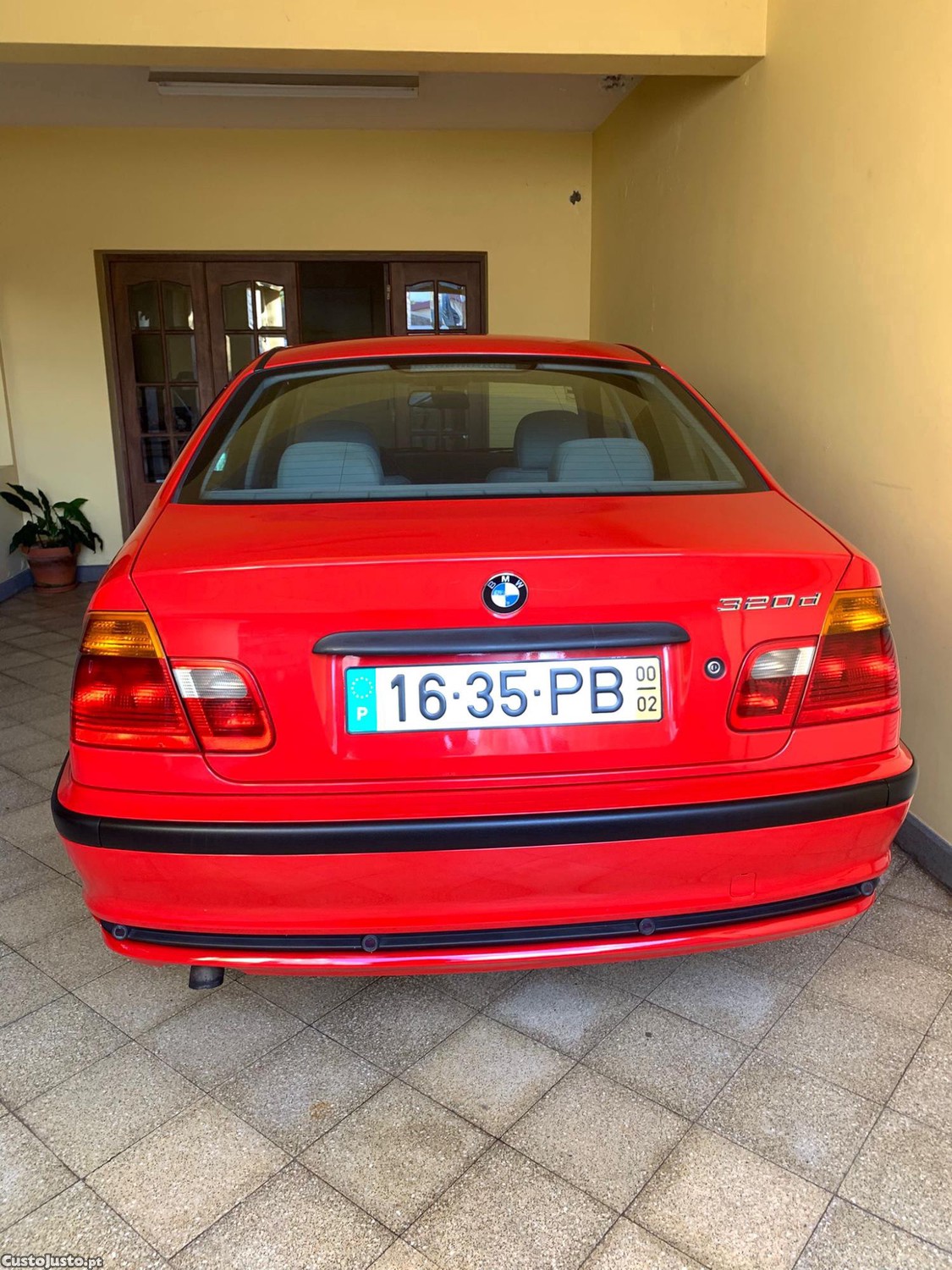 BMW 320 5P — fotografia 2
