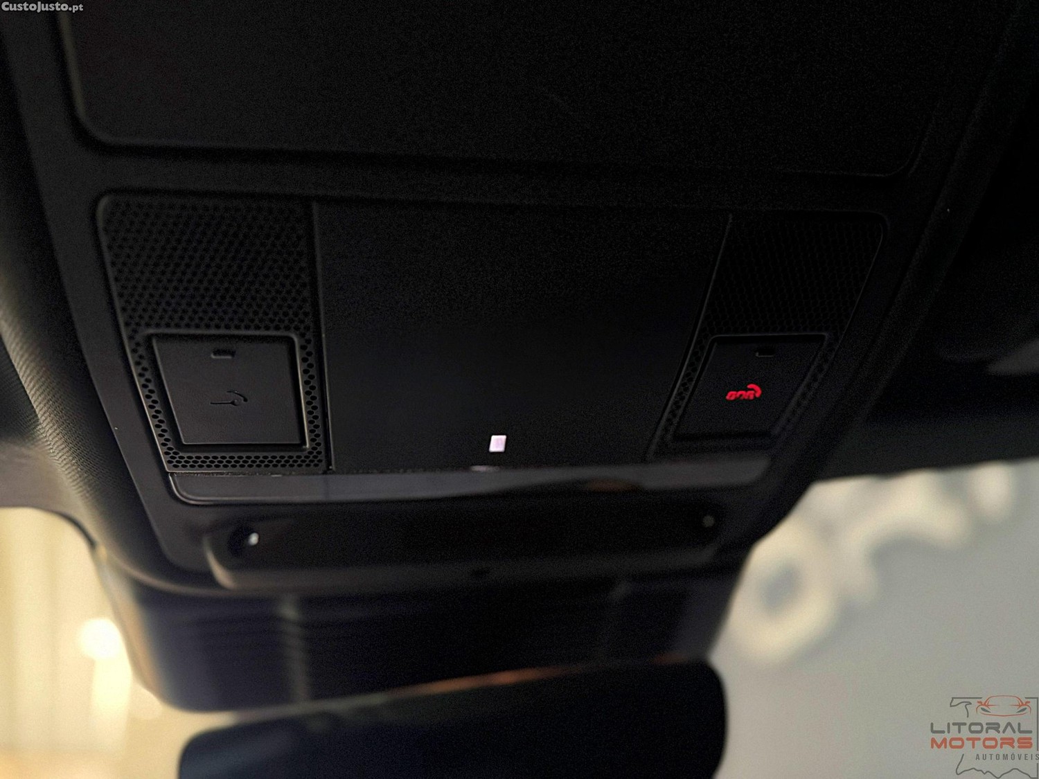 Land Rover Evoque P300e R-Dynamic S — fotografia 5