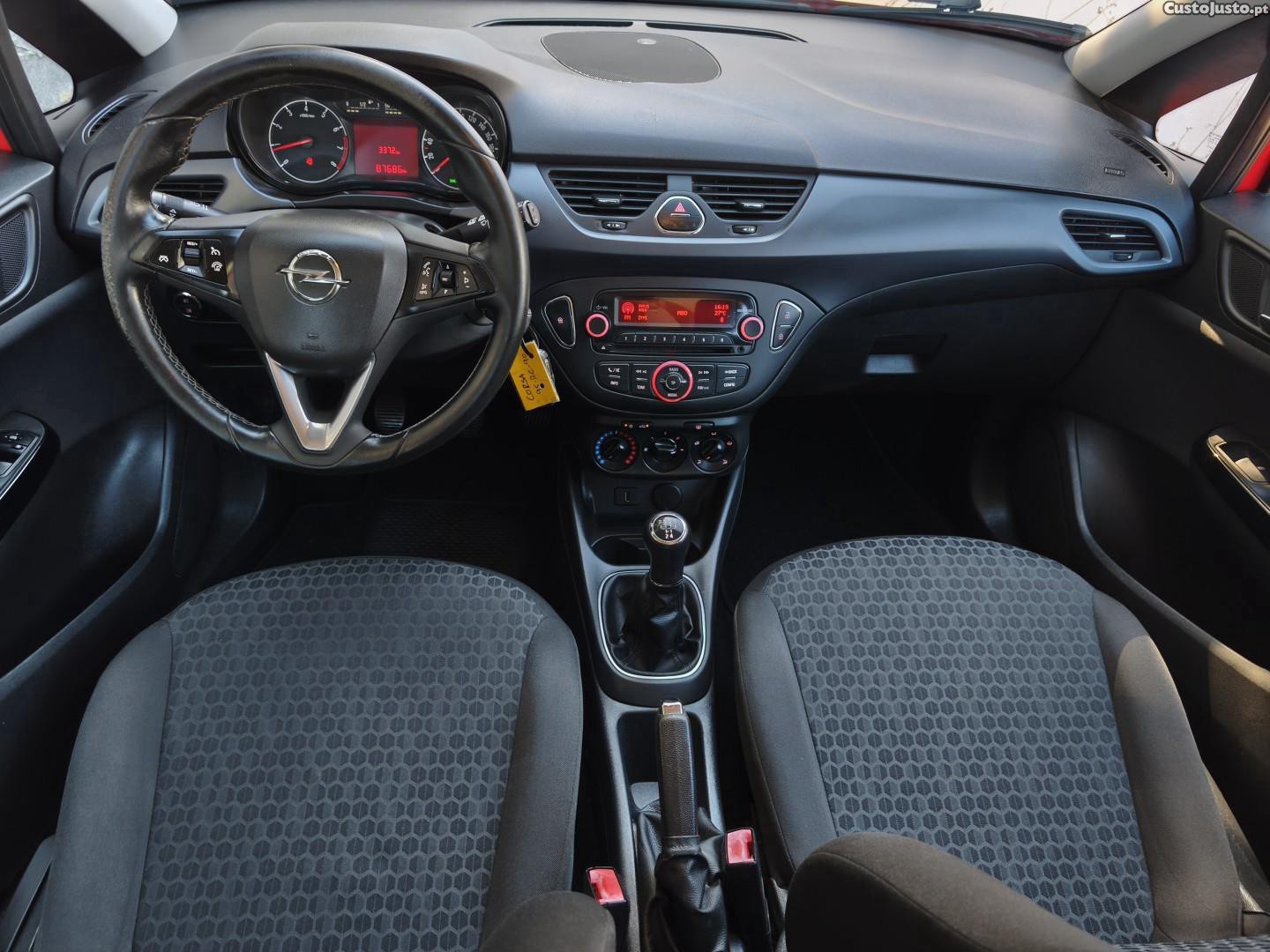 Opel Corsa 1.2 Color Edition — fotografia 20