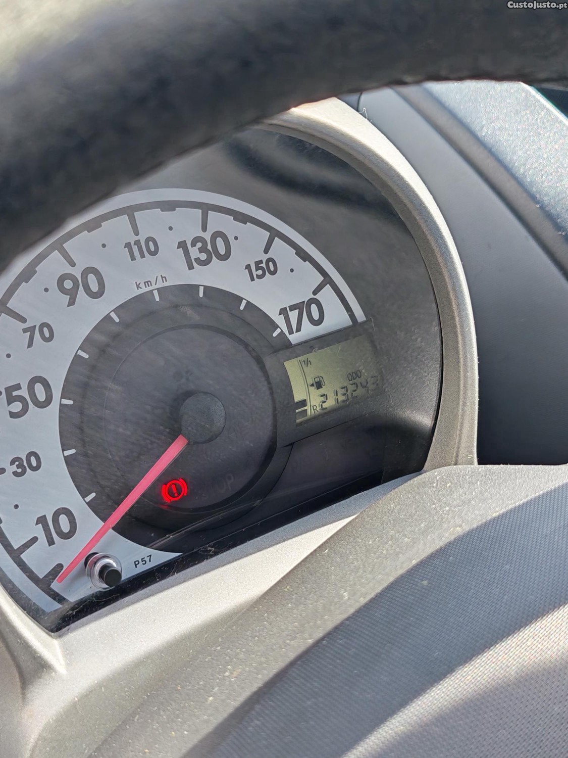 Peugeot 107 1.0 — fotografia 4