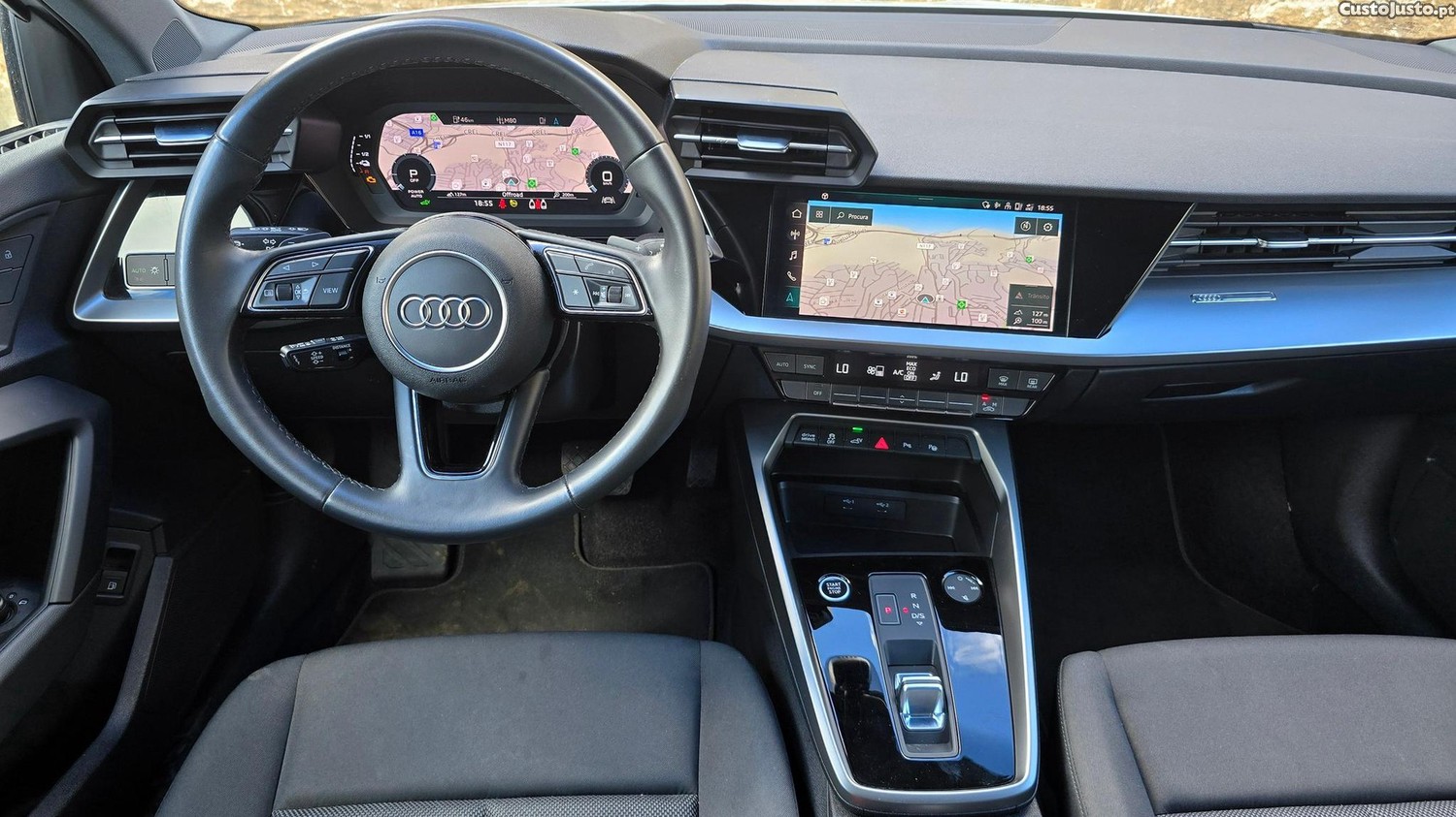 Audi A3 Sportback 40 TFSIe Attraction — fotografia 18