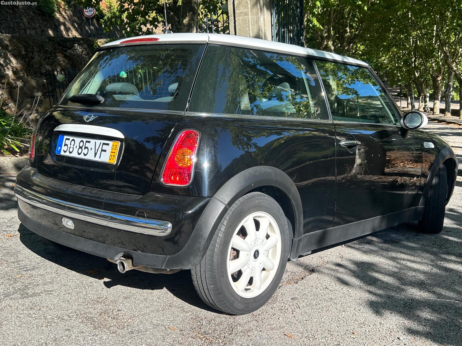 MINI Cooper 1.4 gasolina — fotografia 5