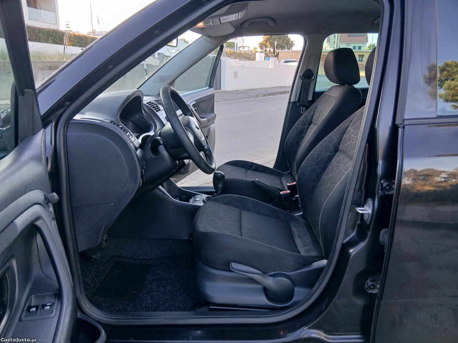 Skoda Fabia Breack 1.2 tdi Nacional 1dono — fotografia 3