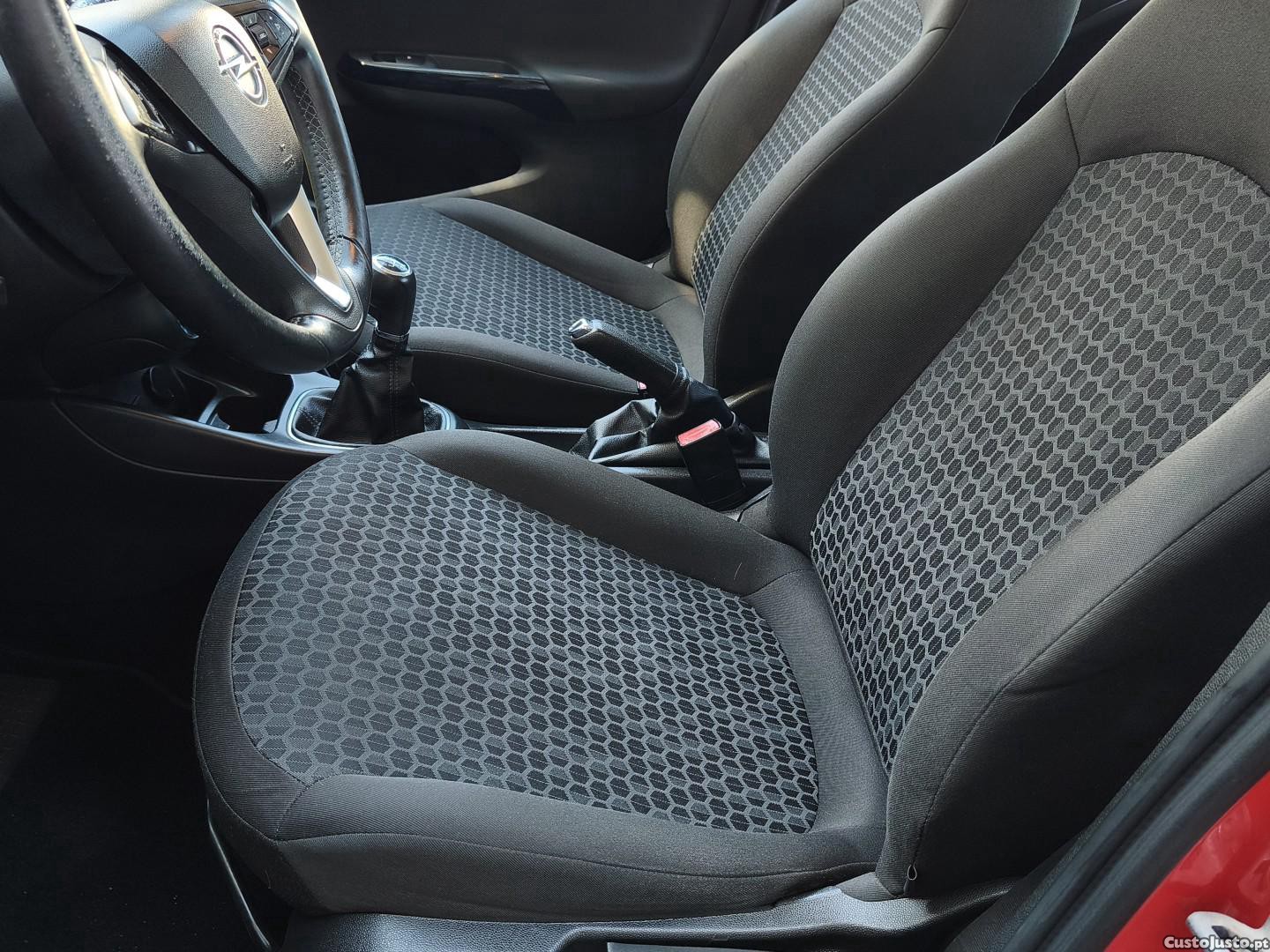 Opel Corsa 1.2 Color Edition — fotografia 3