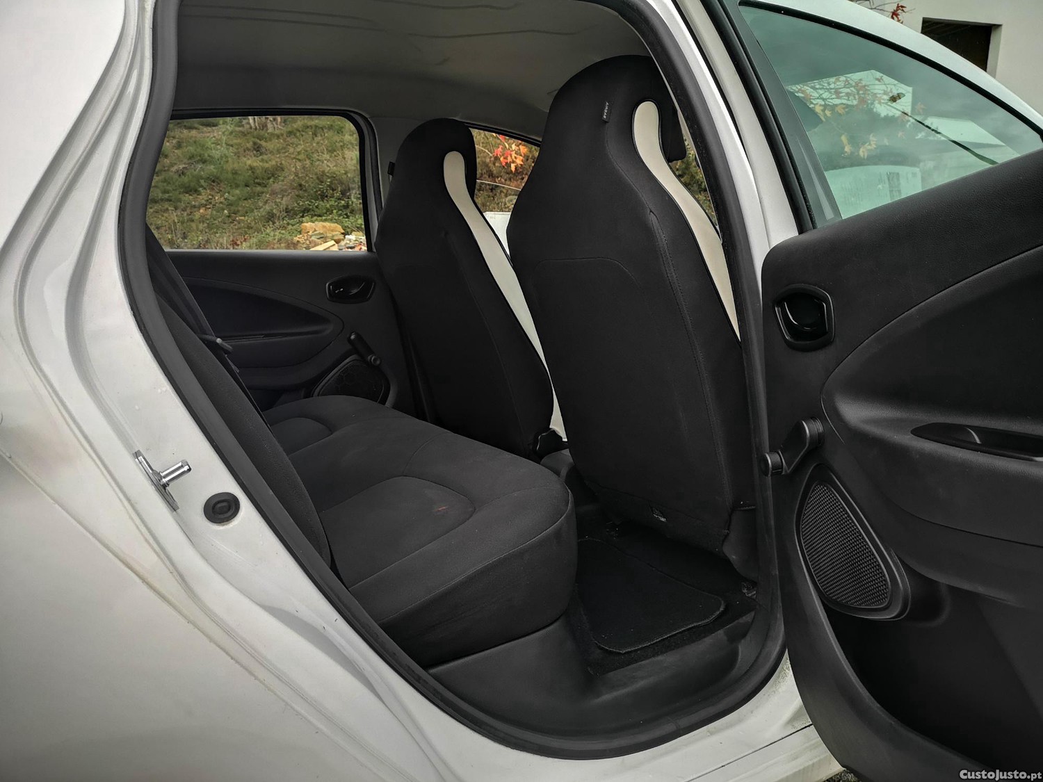 Renault Zoe Zen 52 C/ BATERIAS PROPRIAS - C/ GARANTIA - Carregador Domestico e Rápido — fotografia 14