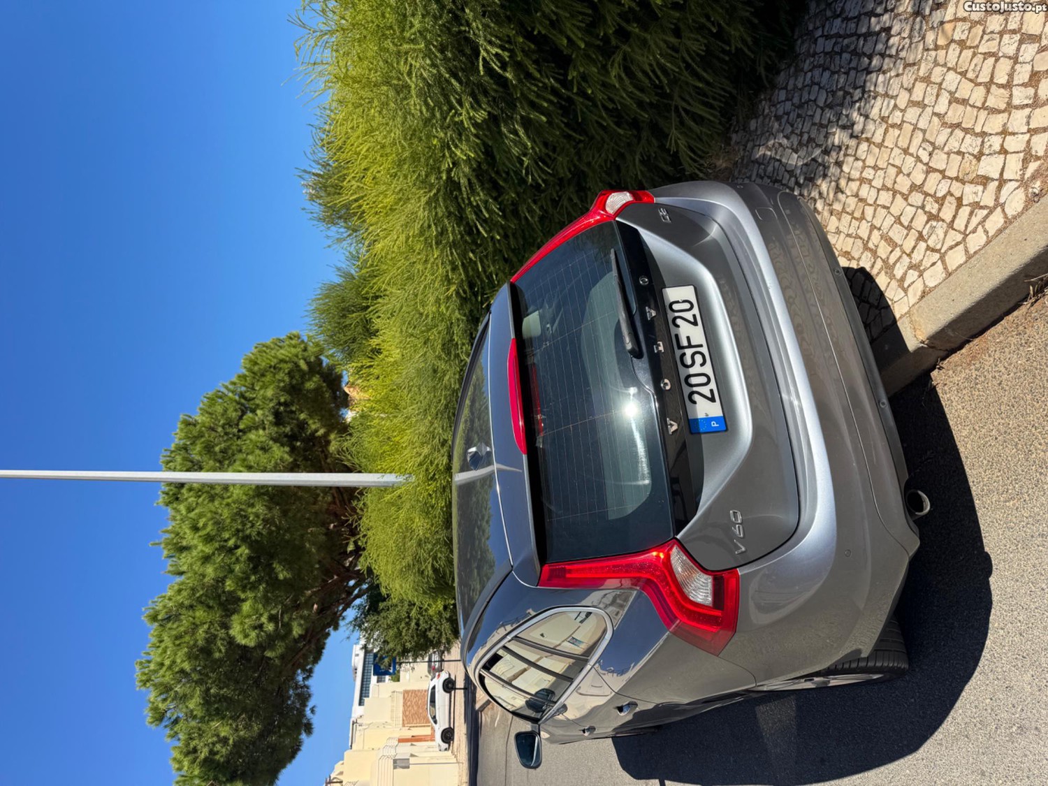 Volvo V60 2.0 - 16 foto 3
