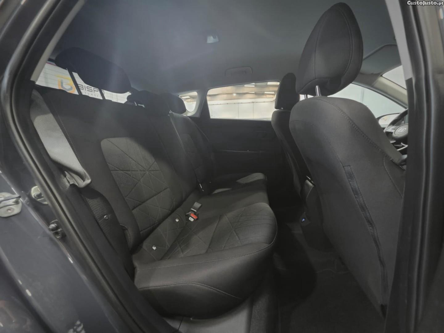 Hyundai Bayon 1.0 T-GDi Premium DCT — fotografia 4