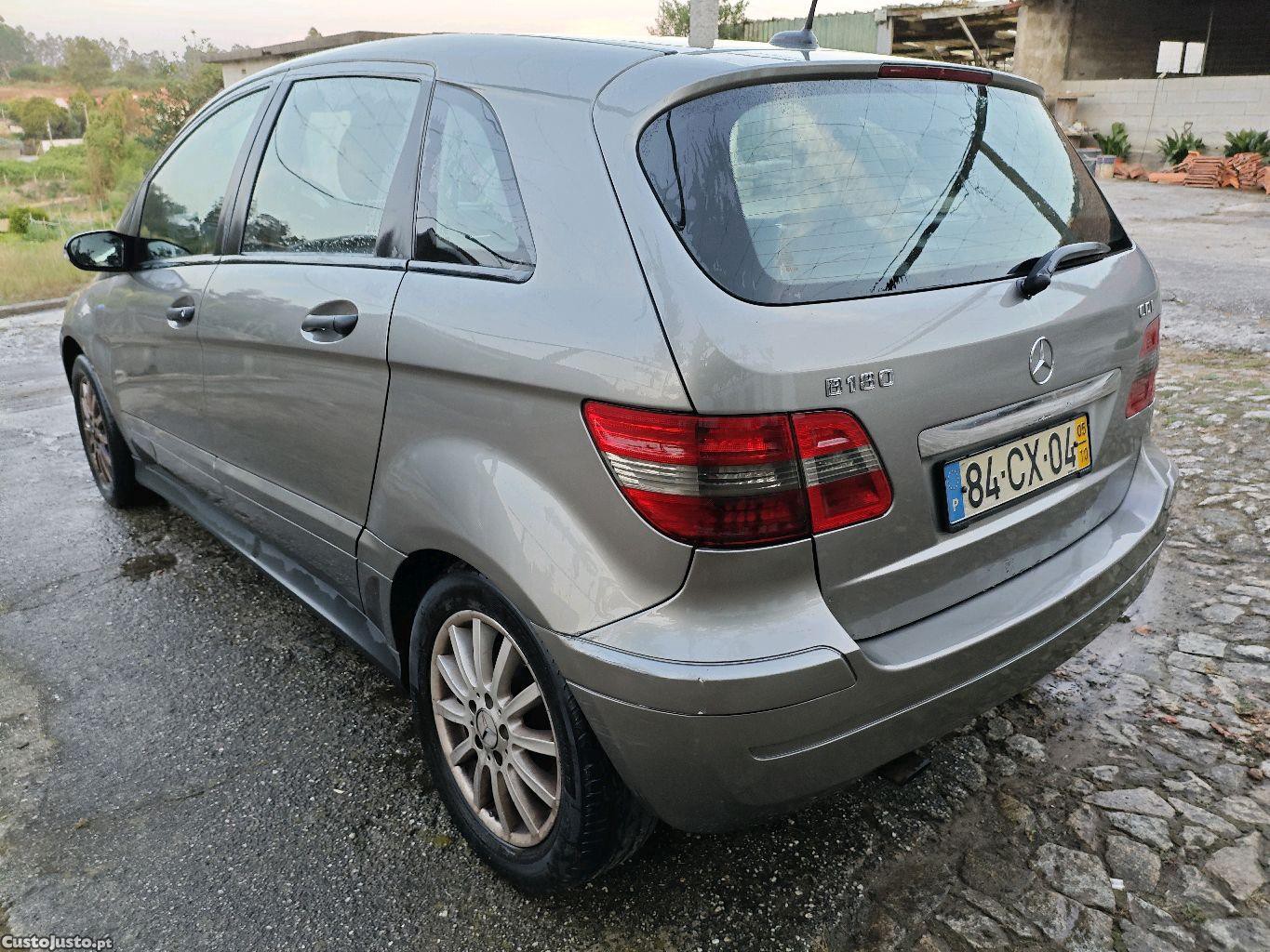 Mercedes-Benz B 180 w245 B180cdi — fotografia 6