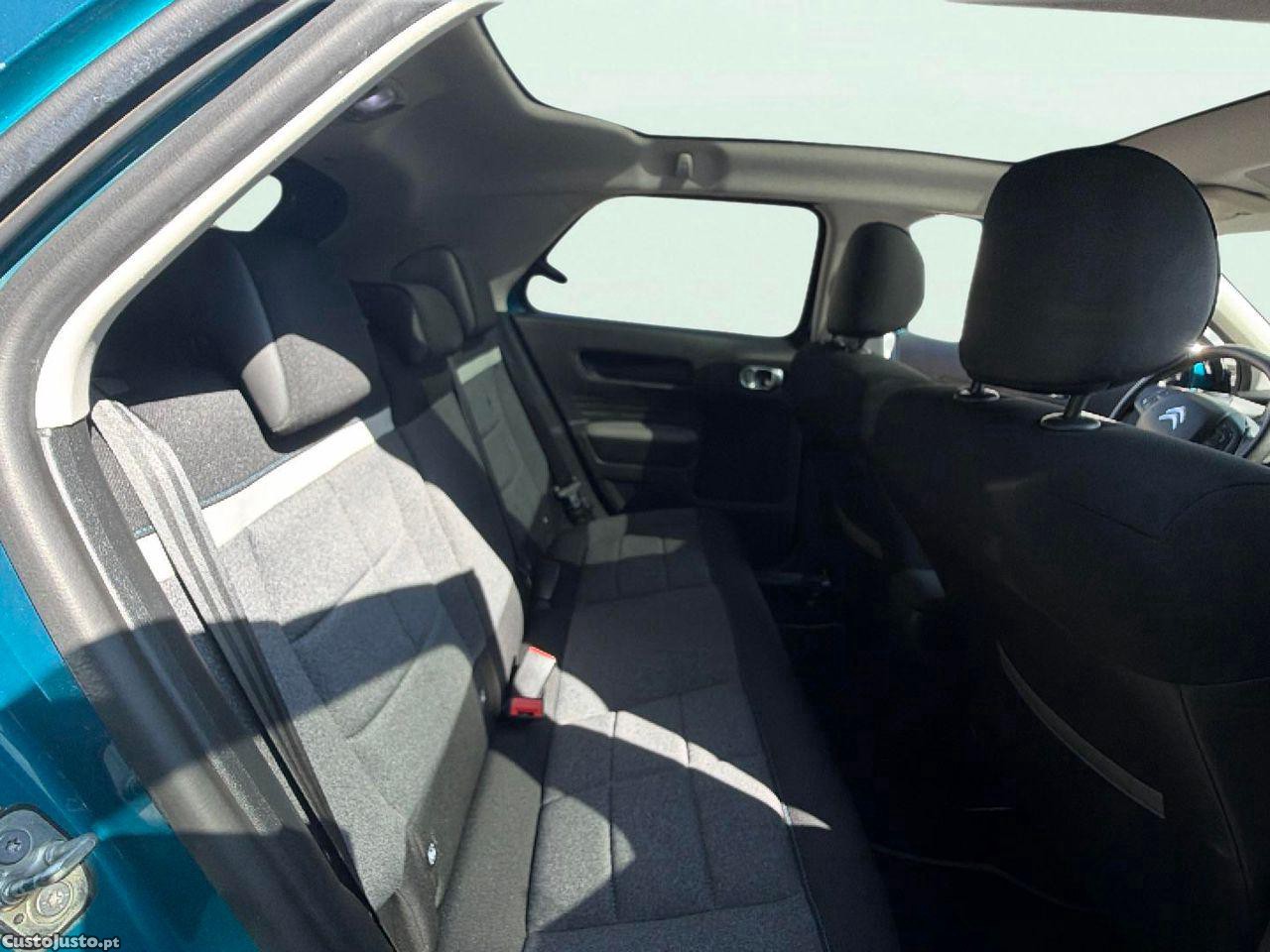 Citroën C4 Cactus 1.2 PureTech Shine — fotografia 5