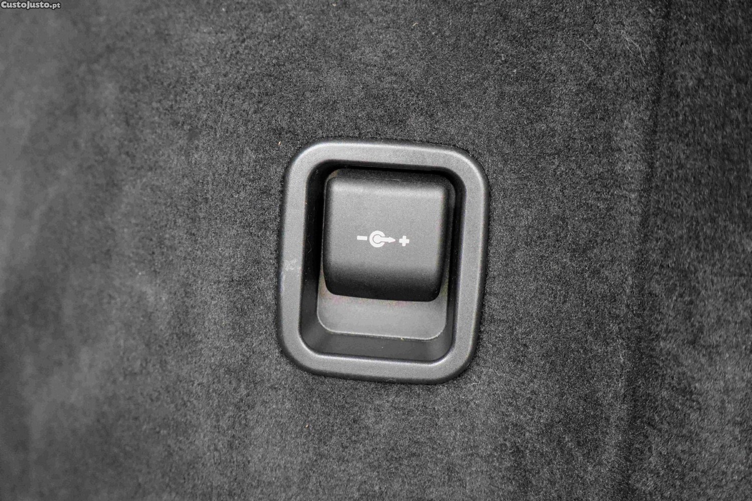 BMW 520 d Pack Desportivo M Auto — fotografia 4