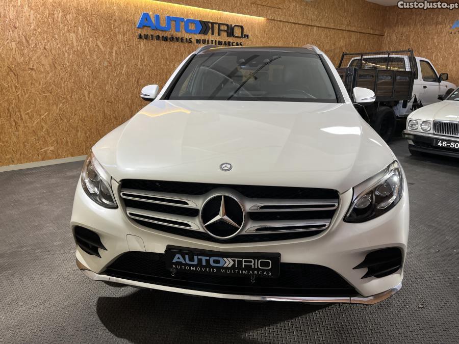 Mercedes-Benz GLC 220 AMG Line 4Matic — fotografia 21