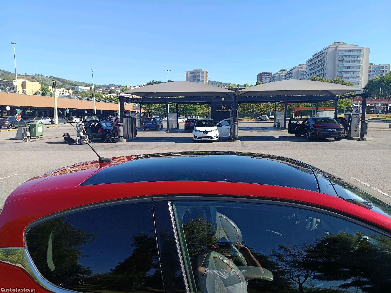 Peugeot 208 gt line — fotografia 5