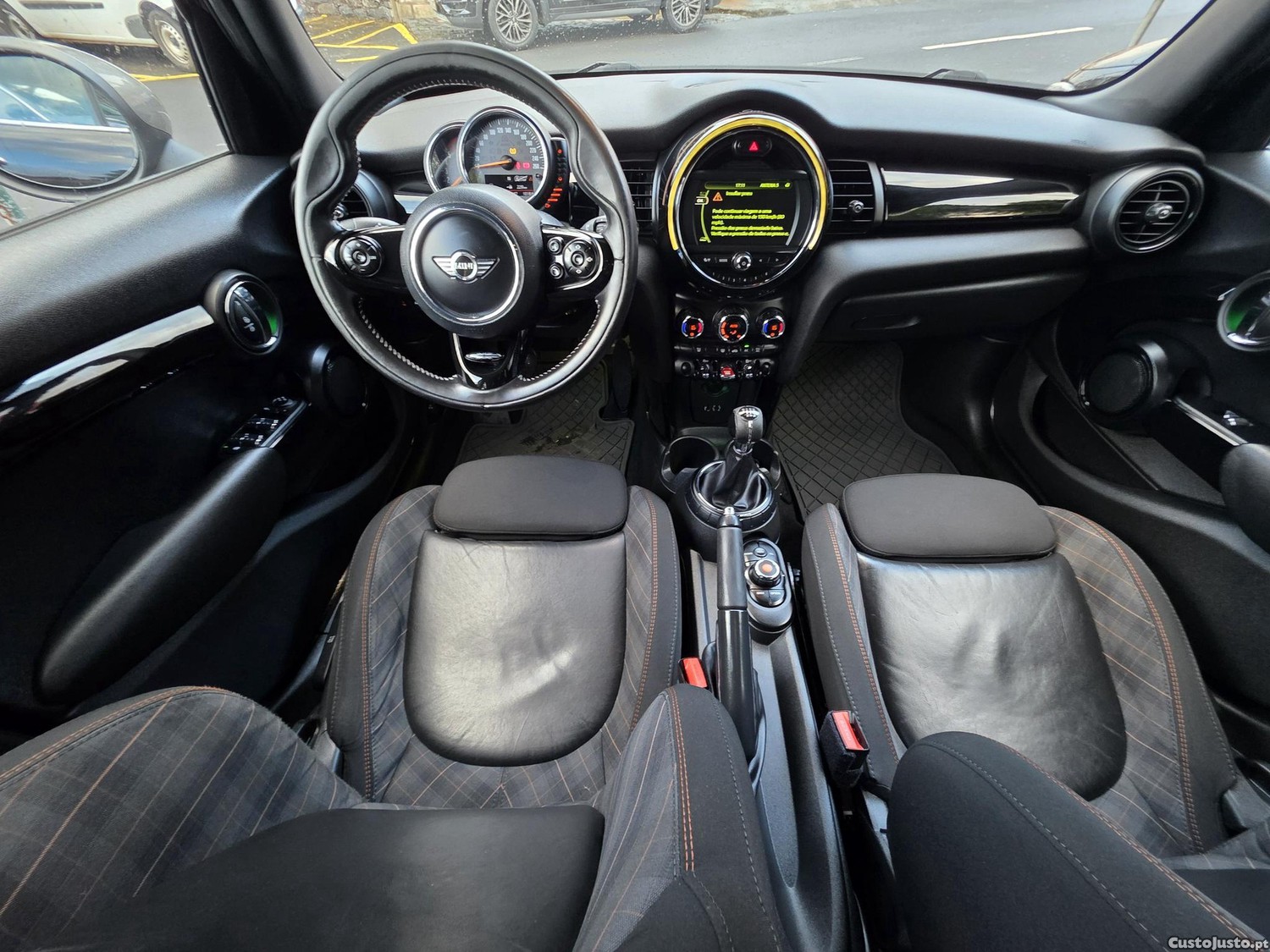 MINI Cooper 1.5 Seven Edition — fotografia 31