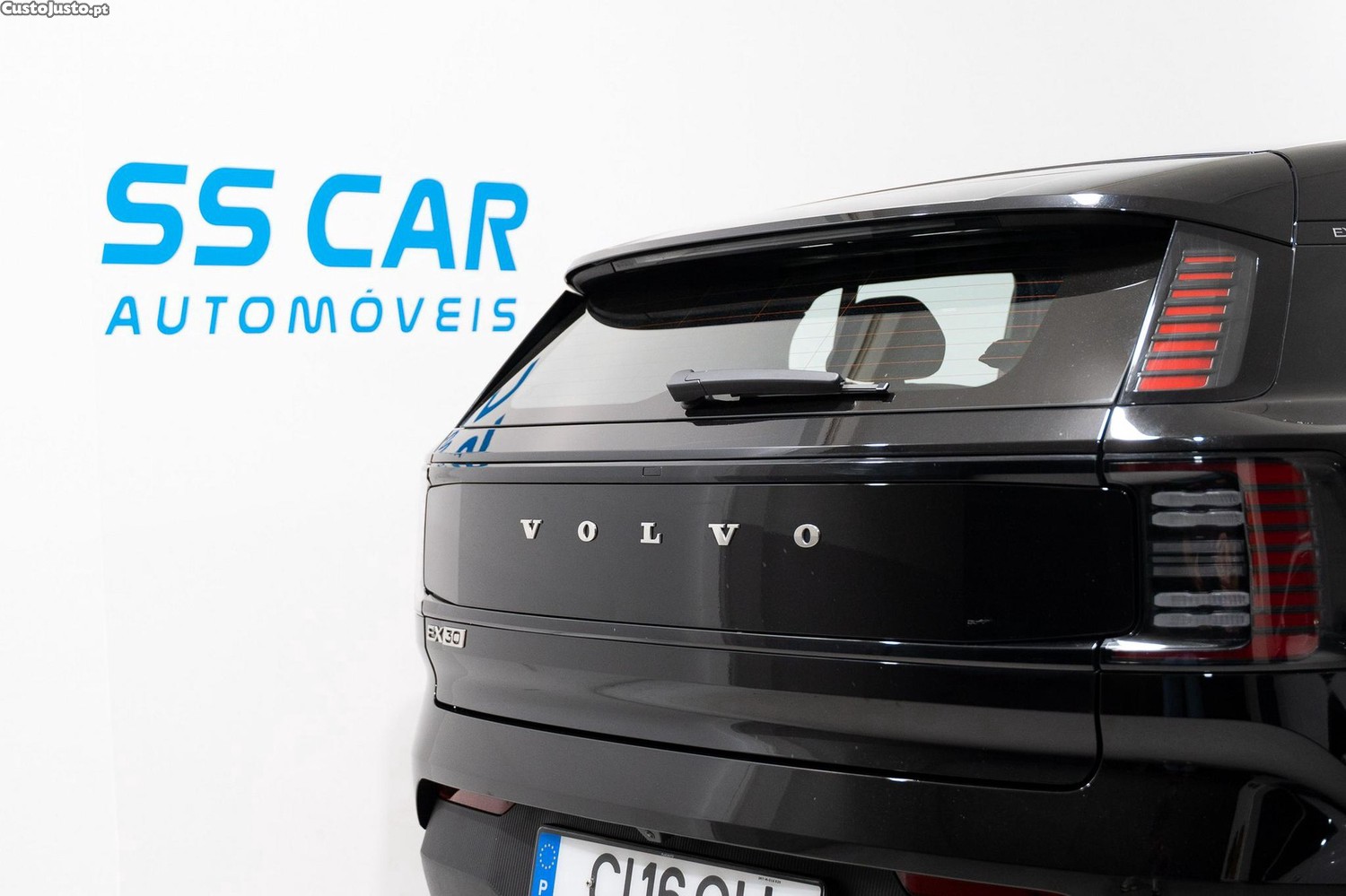 Volvo EX 30 69 kWh Single Motor Extended Range Core — fotografia 17