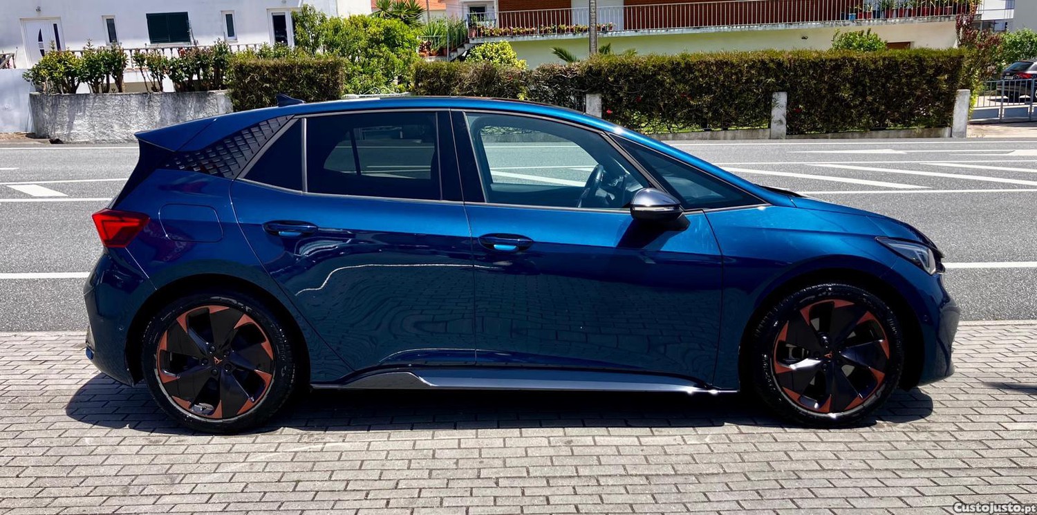 CUPRA Born 58 KWH PLUS — fotografia 4