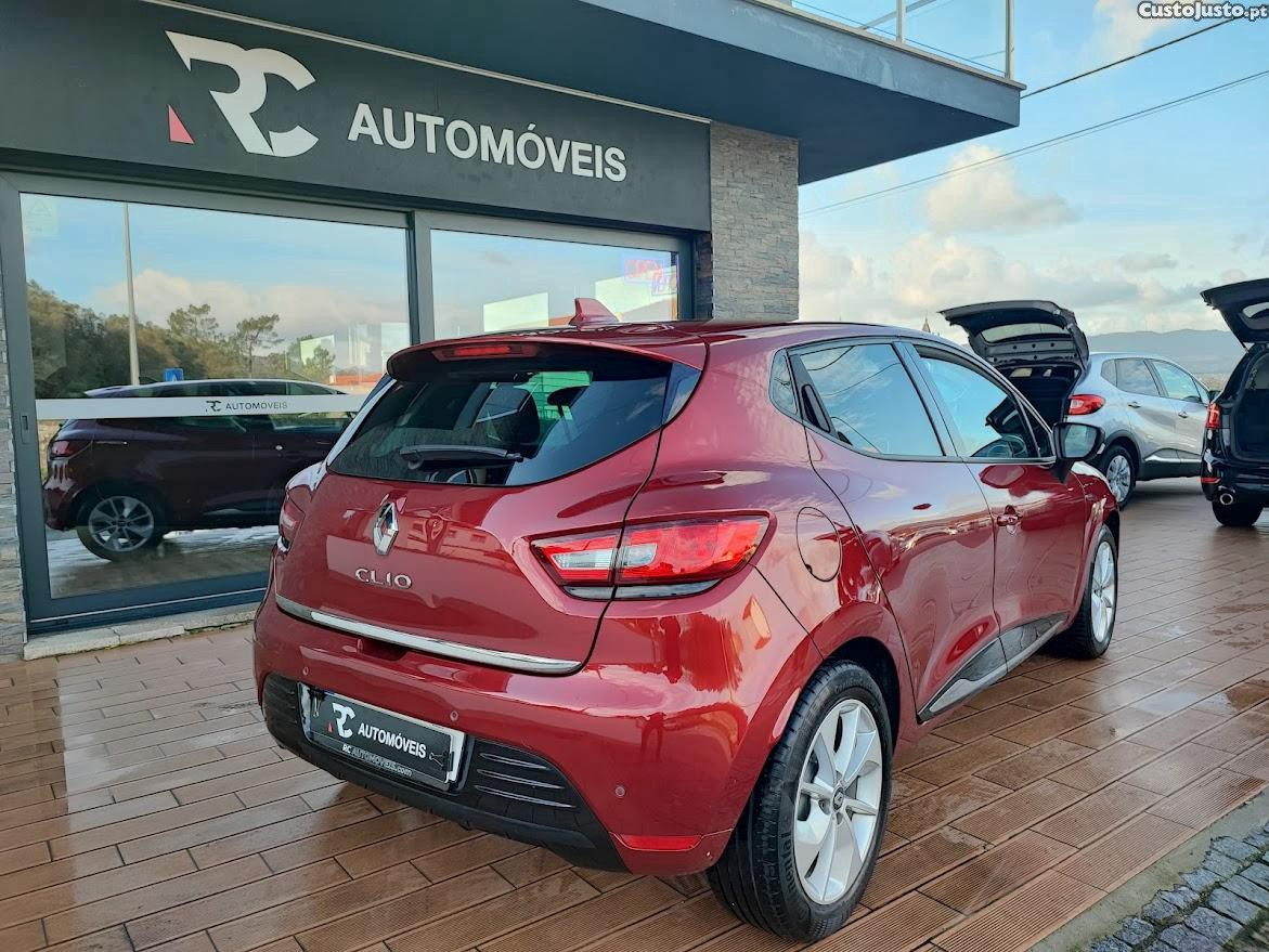 Renault Clio Limited 0.9 TCe - 18 — photo 5