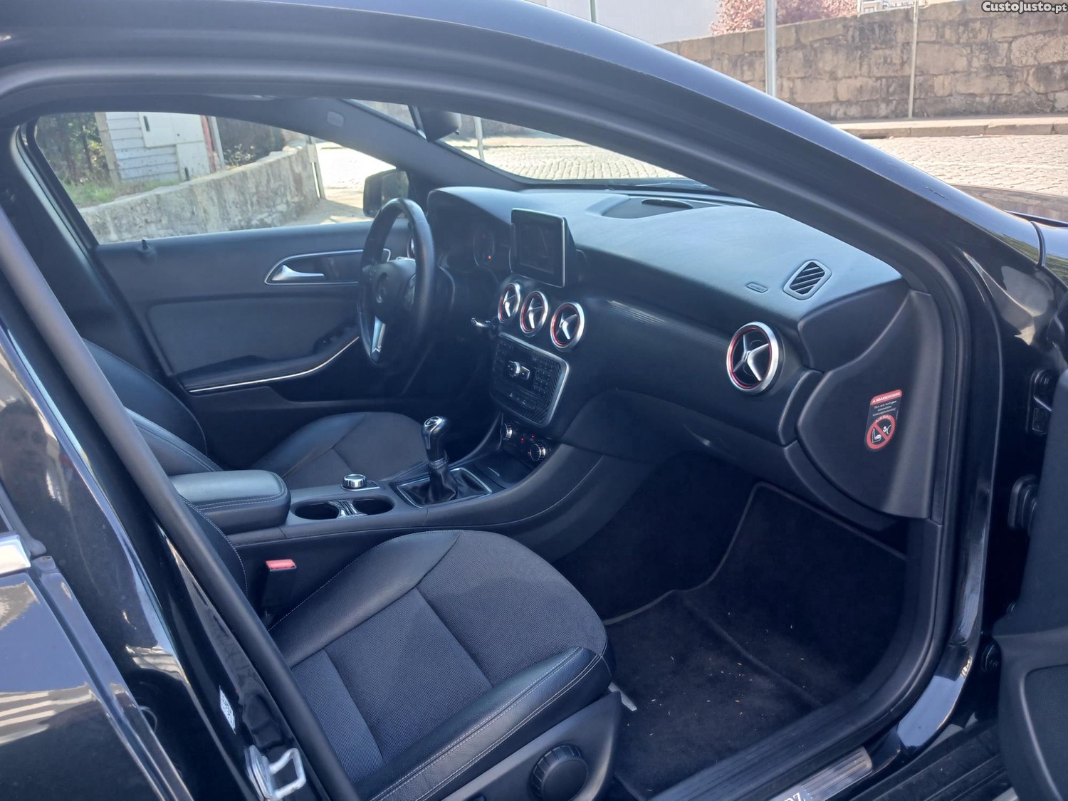 Mercedes-Benz A 180 AMG — fotografia 8