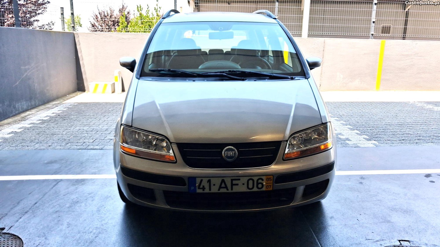 Fiat Idea 1.3 Multijet A/C — fotografia 10