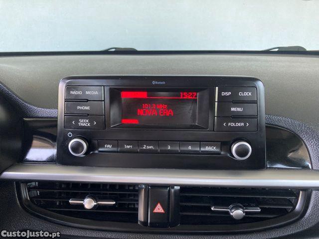 Kia Picanto 1.0 Aut. Dream-Team — fotografia 13