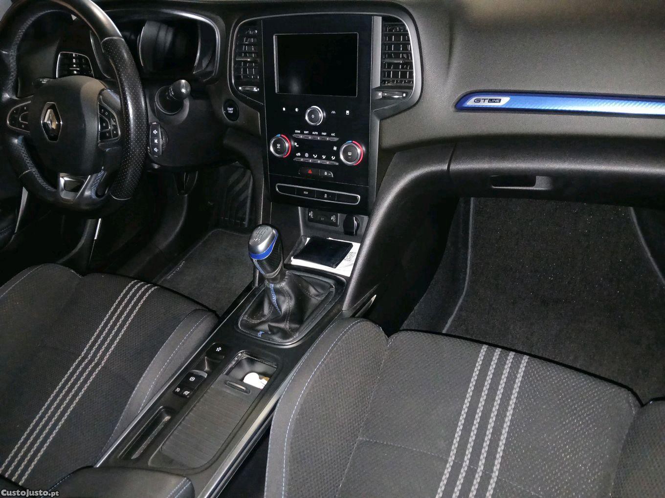 Renault Mégane GT line — fotografia 6